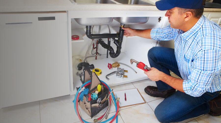 Local annual plumbing maintenance in Toronto, SD